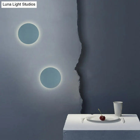 Nordic Macaron Colored Wall Sconce For Stair Foyer In Round Metal Design