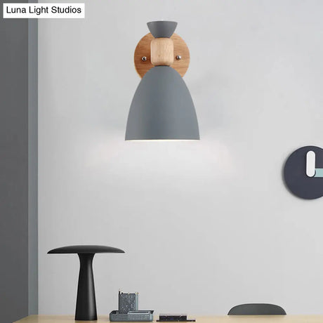 Nordic Metal Wall Lamp With Rotating Head - Ideal For Small Spaces