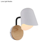 Nordic Metal Wall Sconce With Right Angle Arm And 1-Light White/Black Finish