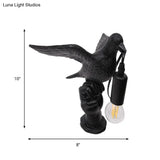 Nordic Style Bird Shaped Desk Light Resin Night Table Lamp In White/Black For Bedroom