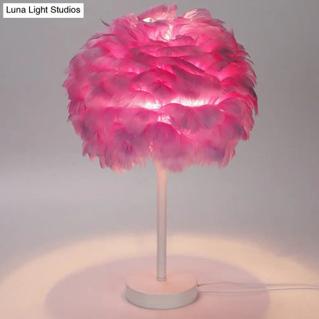 Nordic Style Feather Nightstand Lamp - 1-Light Living Room Table Light
