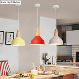 Nordic Style Metal Hanging Pendant Lamp With Wooden Top - Ideal For Restaurants