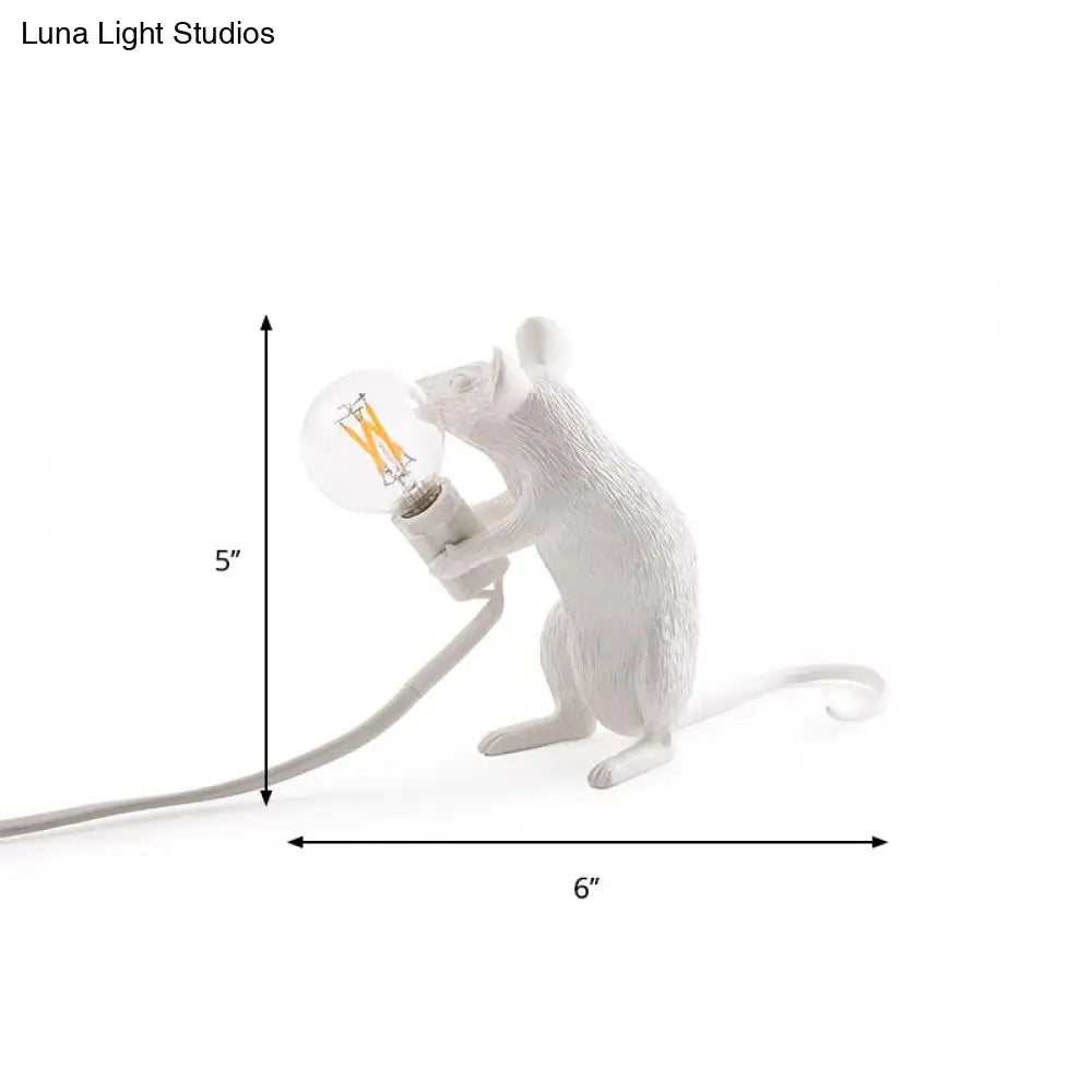Nordic Style Resin Mouse Table Lamp With White Finish - 1 Head Restaurant Desk Lighting