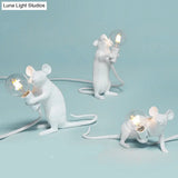 Nordic Style Resin Mouse Table Lamp With White Finish - 1 Head Restaurant Desk Lighting