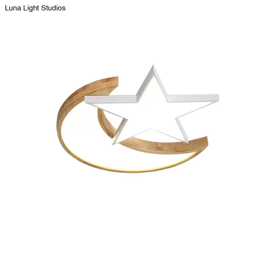 Nordic-Style Wood Star Moon Ceiling Mount Light For Nursing Room And Bedroom