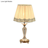 Patricia - Clear Urn Crystal Nightstand Light Classic 1-Bulb Bedside Desk Lighting In Beige With