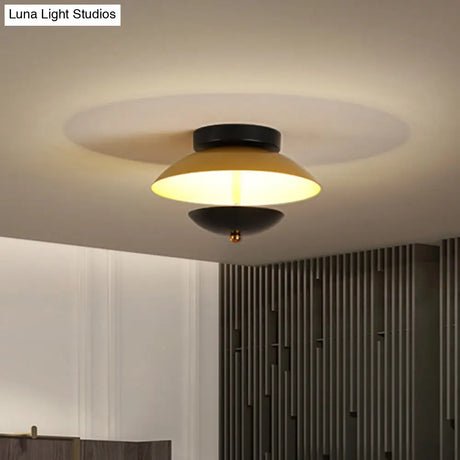 Plate - Shape Led Ceiling Light Fixture - Modern Metallic Flush Lamp For Hallways And Aisles In