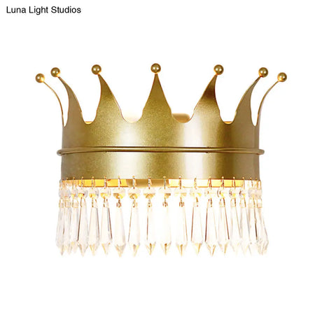 Retro Metallic 1-Head Crown Wall Sconce With Crystal Accent In Gold