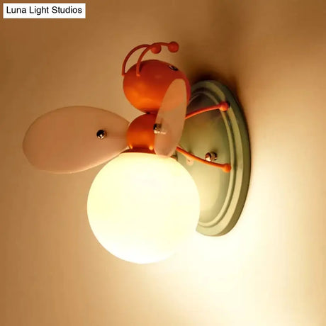 Rustic Bee Sconce Light - Single Bulb Metal Wall Lamp For Kindergarten Child Bedroom