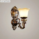 Rustic Resin Wall Light With Scalloped Design And Curved Arm - 1/2 Head Rust Sconce