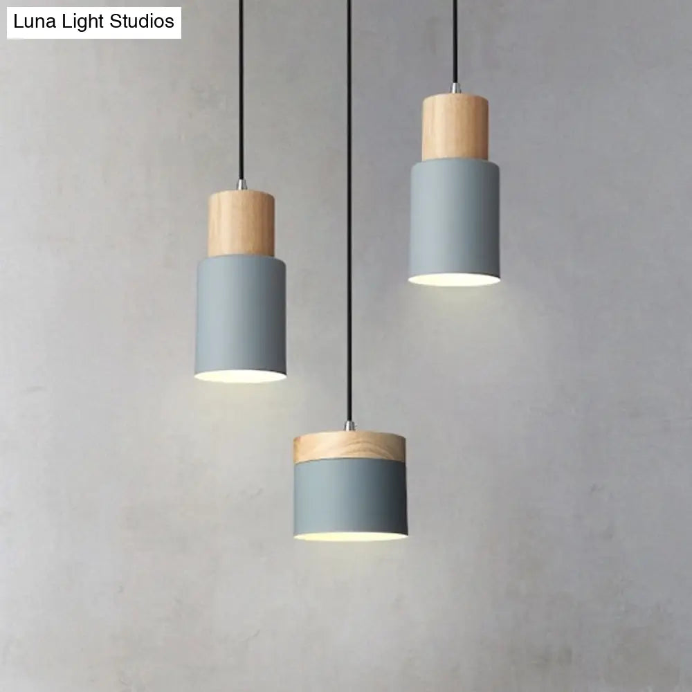 Simple Nordic Pendant Light For Restaurants & Coffee Shops - Modern And Creative Design