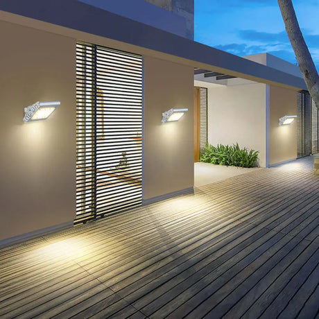Simplicity Aluminum Led Spotlight Wall Sconce In Silver For Courtyard Lighting / A