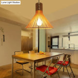Simplicity Wood 1-Light Restaurant Pendant Light Fixture With Shaded Suspension