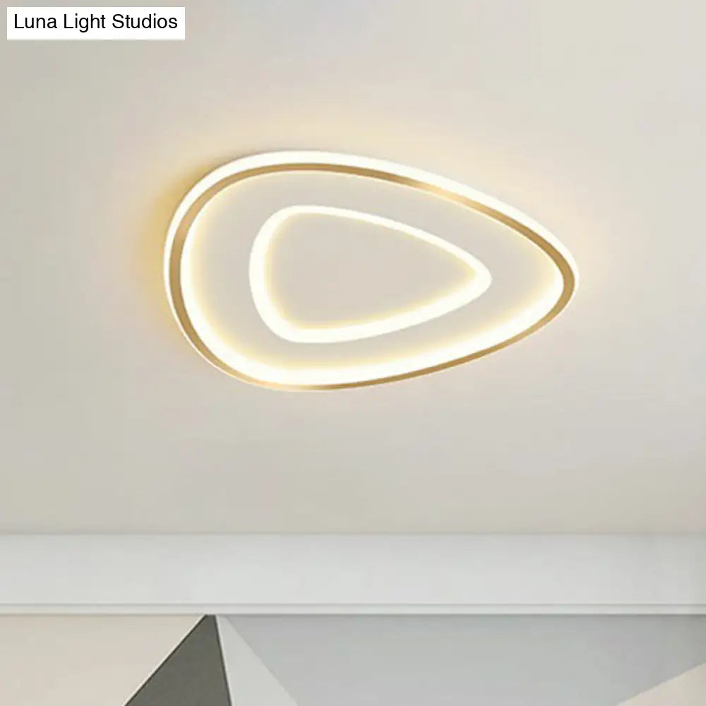 Sleek Gold Teardrop Led Ceiling Light Flush Mount - Simplicity & Style