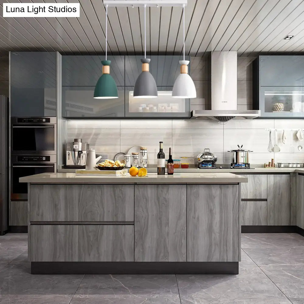 Sleek Hanging Ceiling Pendant Light With Tapered Metal Shade - Perfect For Dining Rooms