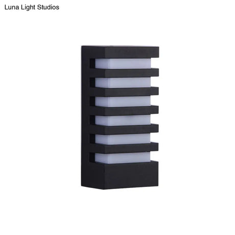 Sleek Metallic Led Wall Sconce Light For Courtyard: Simplicity At Its Best