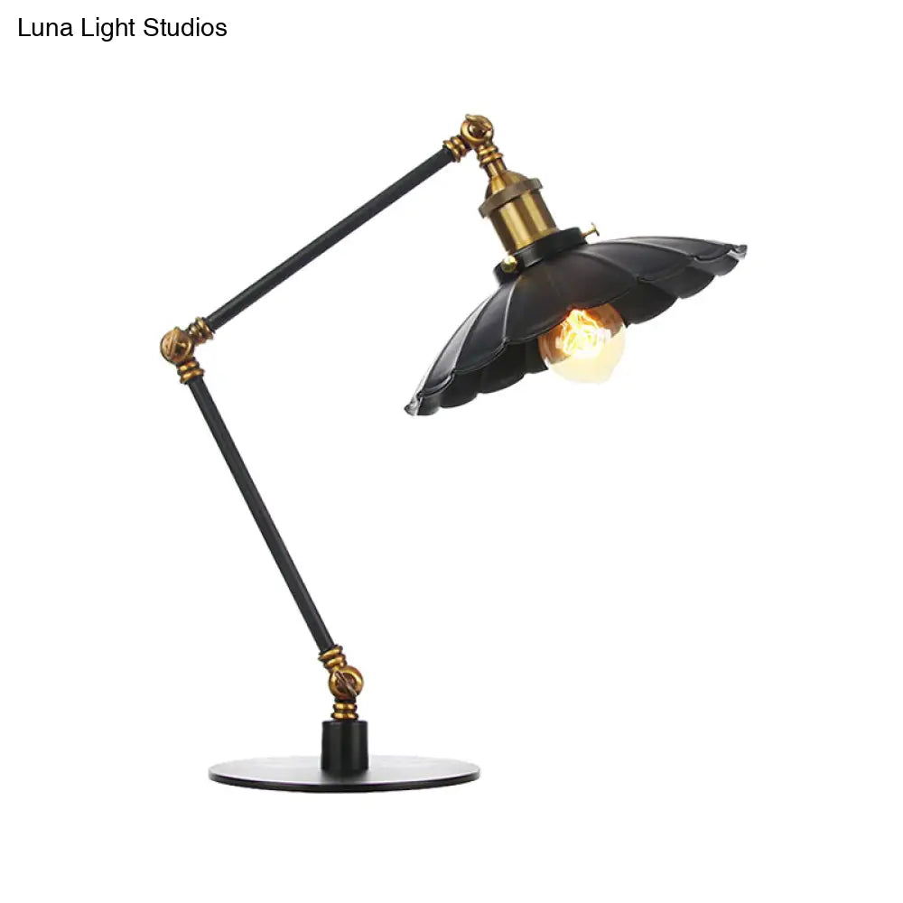 Stylish Vintage Adjustable Table Lamp With Metal Shade For Study Room - Black/Brass