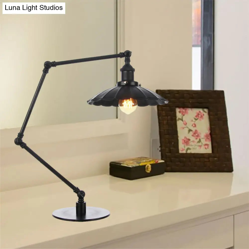 Stylish Vintage Adjustable Table Lamp With Metal Shade For Study Room - Black/Brass