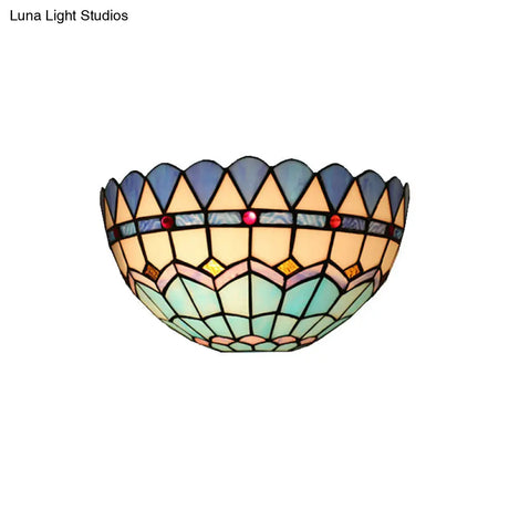 Tiffany Style Stained Glass Wall Sconce - Flush Mount With 1-Head Bowl Shade
