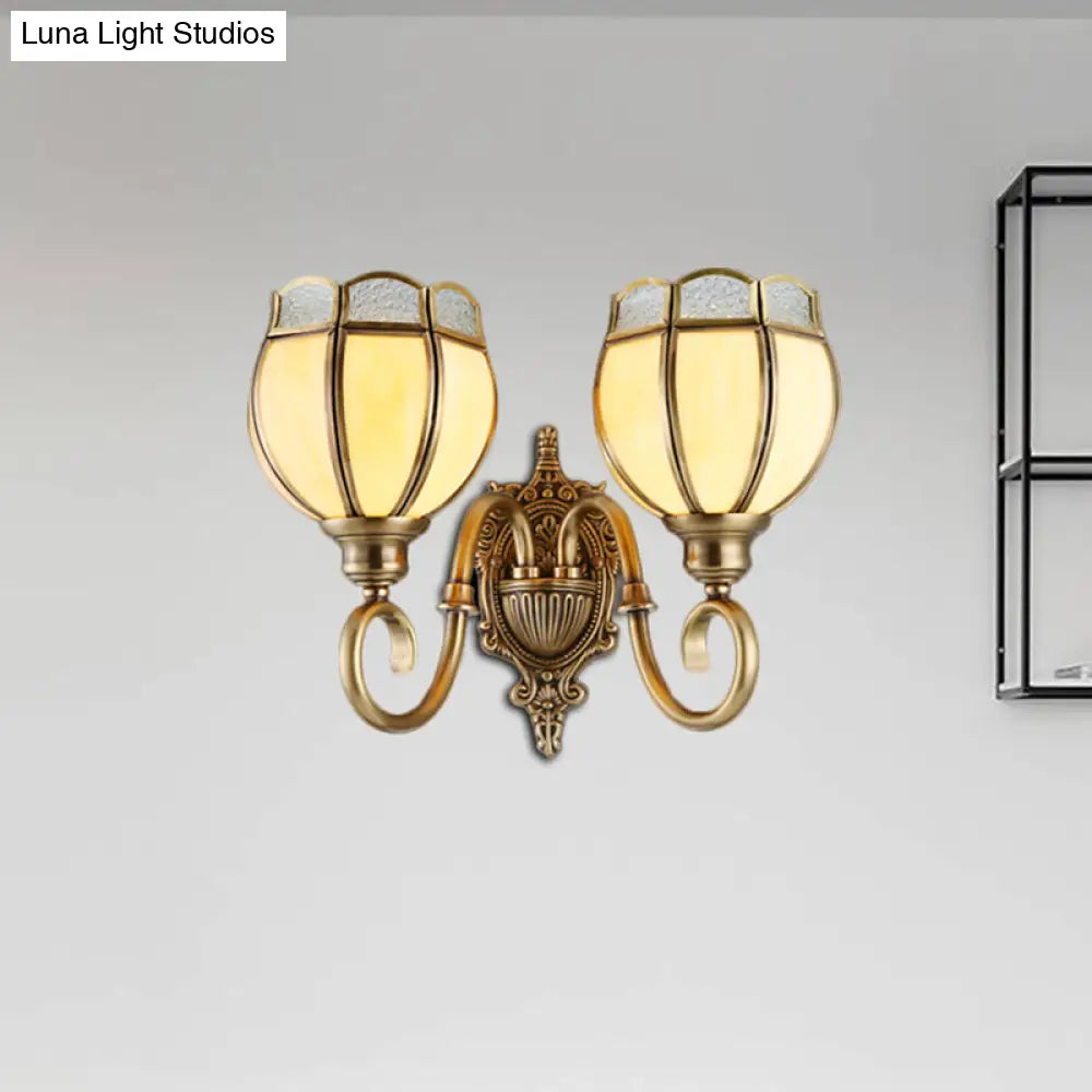 Traditional Brass Metal 1/2-Head Flower Sconce Light Fixture For Bedroom