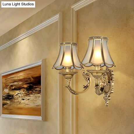 Traditional Brass Metal Wall Sconce Light Fixture For Bedroom