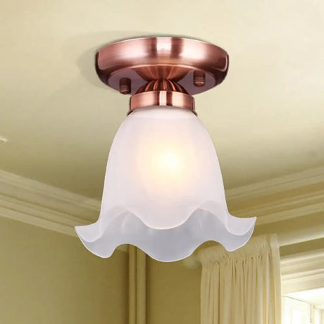 Traditional Scalloped Ceiling Light With Cream Glass And 1 Bulb In Bronze/Brass/Copper Flushmount