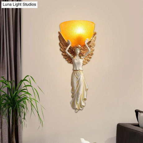 Traditional Wall Lamp With Frosted Glass Shade - White/Gold Finish Perfect For The Living Room