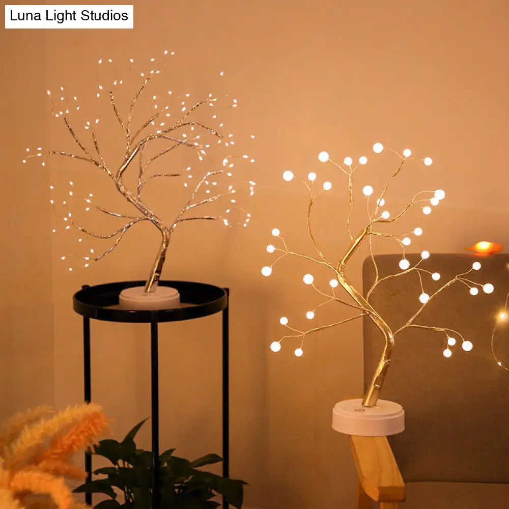 Tree Shaped Led Table Lamp With Usb Charging Port