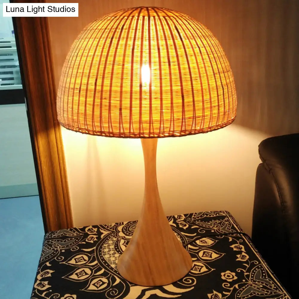 Trumpet Wood Desk Lamp - Asia Design With Bamboo Shade