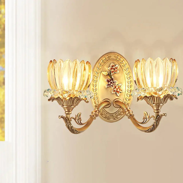 Vintage 2-Light Floral Wall Lamp In Clear Ribbed Glass Sconce With Gold Finish