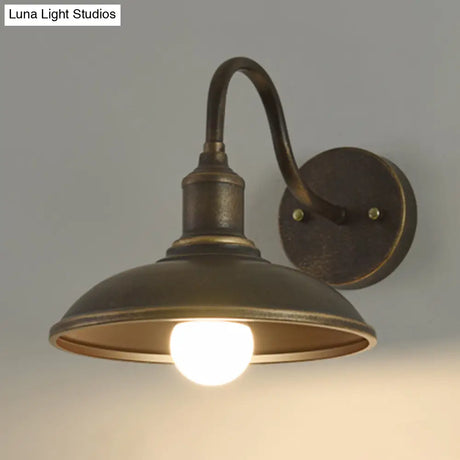 Vintage Aged Silver/Antique Brass Outdoor Wall Lamp With Metal Shade