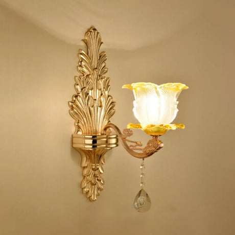 Vintage Gold Floral Wall Light Fixture With Crystal Accents - Elegant Living Room Mounted Lamp 1 / E