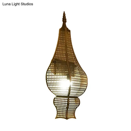 Vintage Metal Mesh Half Vase Corridor Wall Sconce - Brass Finish Arab 1-Head Light