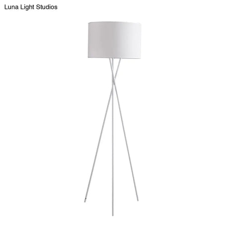 Vintage Tripod Metal Floor Lamp With Drum Fabric Shade - Perfect For Living Room