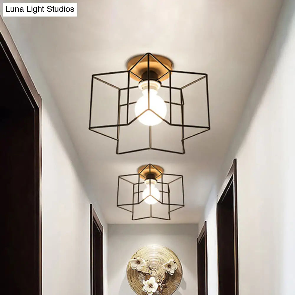 Vintage Wire Guard Ceiling Light With Star Shaped 4 Lights In Black/White