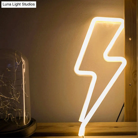 White Cartoon Shaped Led Nightstand Lamp Plastic Decorative Table Lighting For Bedrooms