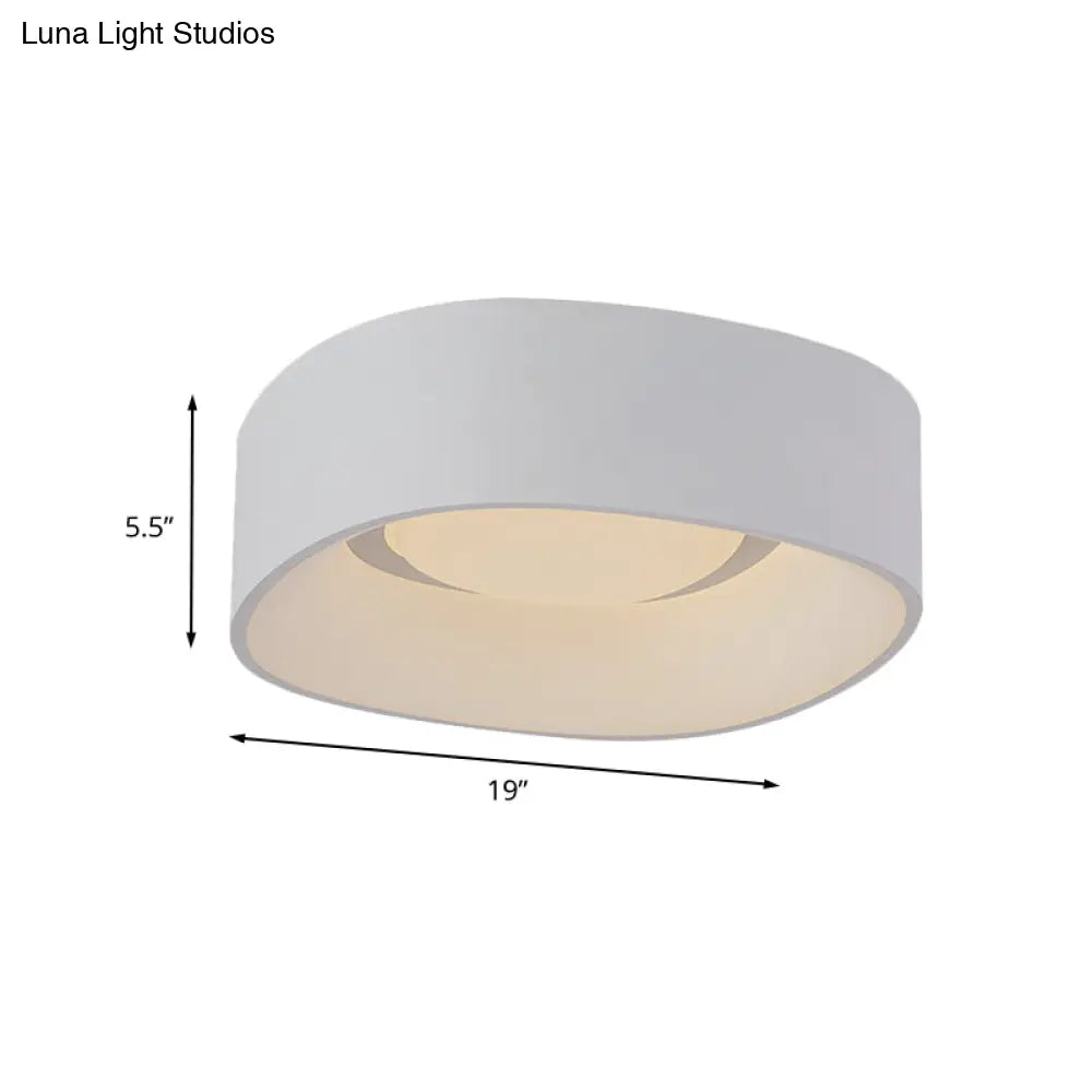 White Led Flush Mount Ceiling Light With Metallic Shade Available In 19’/23’ W