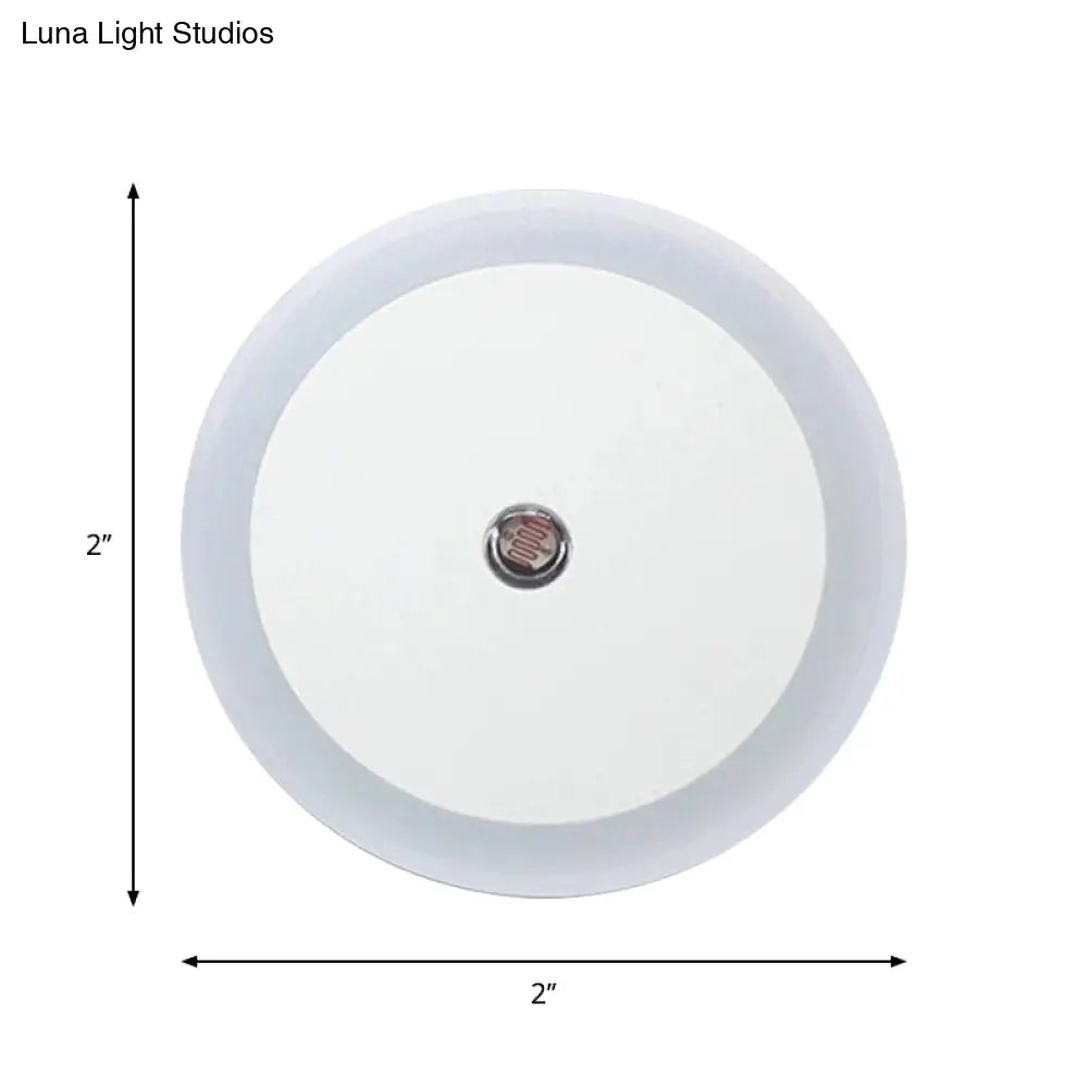 White Round Mini Led Nightlight For Corridor Simple Plug-In Wall Lighting